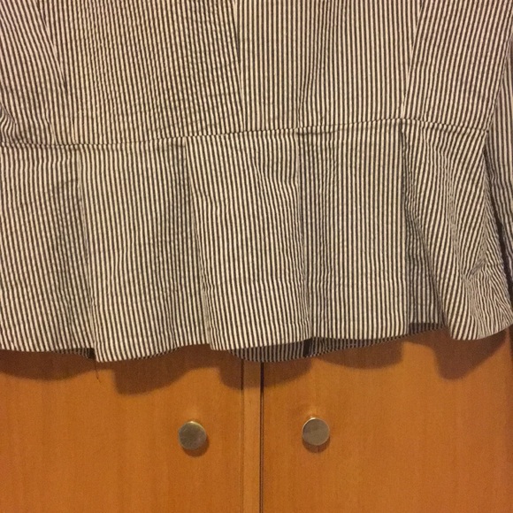 🔥Everything Jacket Gently Used - Picture 5 of 6